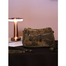 Alvora Süet Yumuşak Dokulu Fermuar Detaylı Çapraz Askılı Omuz ve El Çantası Şık Modern Tasarım