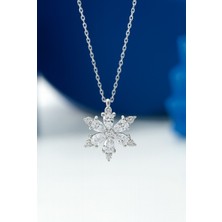 Çekirdek Jewelry 925 Ayar Gümüş Zirkon Taşlı Çiçek Kolye