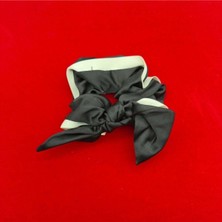 Mare Accessories Siyah Krem Kenarlı Fiyonk Detaylı Saten Scrunchie