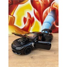 Scntoys Bmw M8 Diecast Model Araba 1:24 Ölçek Sesli Işıklı Açılan Kapılar Bmw M8 Sport Model Araba