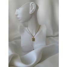 NB Steelora Çelik Gold Renk Mineli Çiçek ve Kelebek Detaylı Zirkon Taşlı Kadın Kolye