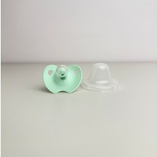 Bon Chic Baby 0-6 Ay Kapaklı Silikon Emzik Yeşil