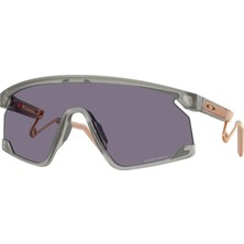 Oakley Bxtr Metal Güneş Gözlüğü 923713 Trans Grey Ink Prizm Grey