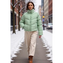 Benerly Kadın Dik Yaka Düşük Kol Uzun Kol Şişme Mont %100 Polyester Fonksiyonel Dayanıklı Kaliteli