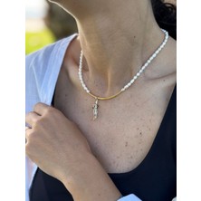 GADjewellery Sarılan sevgili Inci Doğaltaş Kolye