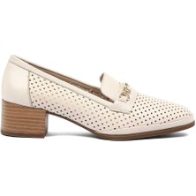 Celal Gültekin Kadın Bej Kalın Topuklu Deri Ayakkabı