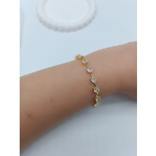 Lagül Aksesuar 14K Altın Kaplama Zirkon Taşlı Kalp Detaylı Gold Bileklik