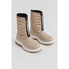 Tonny Black Çocuk Unisex Bej Kalın Termo Taban Önü Yazılı Sıcak Astarlı Fermuarlı Şişme Kar Botu