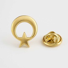 Herşey Nota Ay Yıldız Gold Rozet 2 cm | Parlak Metal Türk Bayrağı Yaka Rozeti – Şık ve Dayanıklı Tasarım