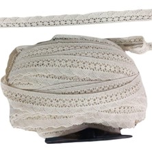 Kopanaki Dantel En 4 cm Şeritli Krem 5 Metre