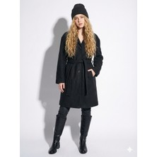 Ribana Classic Kadın Astarsız Regular Kalıp Mevsimlik Kuşak Detaylı Düğmeli Cepli Uzun Kollu Basic Kaşe Kaban