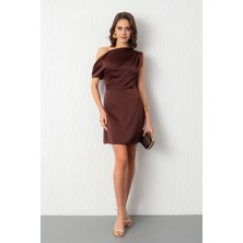 Lafaba Kadın Kahverengi Degaje Yaka Mini Saten Mezuniyet Abiye Elbise