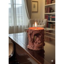 Ağaç Kovuğunda Tilki Mum