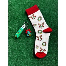 CNS Concept KREM KIRMIZI GEYİK ÇORAP & ANAHTARLIK TAKIM