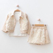 My Lusa Baby Bingül Kız Çocuk 3’lü Gül Detaylı Takım – Ceket, Penye ve Şort | 2-5 Yaş