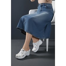 Nur Ortopedi Beyaz Çiçekli Delikli Dolgu Topuklu Kadın Sabo Ortopedik Hemşire Doktor Aşçı Günlük Terlik