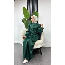 Tesettür Diyarı Roya Model Yandan Bağlamalı Saten Abiye-Zümrüt