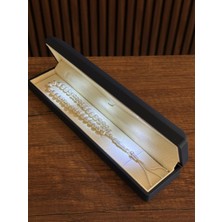 Ada Life Gümüş (Premium Işıklı KUTULU)925 Ayar Gümüş Çizikli Yuvarlak Orta Boy Tesbih 18 Ayar Beyaz Altın Kaplama