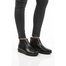 Ayakmod Siyah Jel Taban Anatomik Fermuarlı Kadın Bot 303 Bot Z