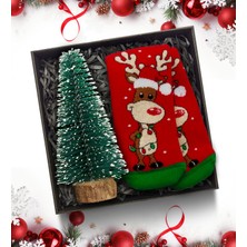 As Gift Yılbaşı Temalı Kişiye Özel  Mini Çam Ağacı & Yılbaşı Temalı Çorap Hediye Seti
