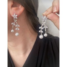 Er Takı Taşlı Gümüş Renkli Inci Sallantılı Şık Parti Nişan Kına Nikah Düğün Abiye Küpe