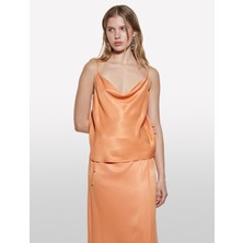 Sisley %100 Viskoz Saten Degaje Yaka Askılı Üst Kadın Turuncu Bluz - 325P52BZLH01N
