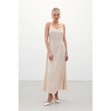Sateen Askılı Uzun Saten Elbise - Bej