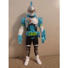 Plakperest Kamen Rider Brave Quest Gamer - Orjinal 2016 Japon Yapım  Kahraman Figürü - Boy : 19 cm 2.el