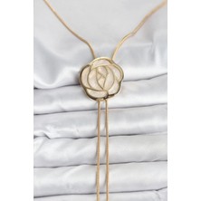 Butik Pirinç Gold Renk Gül Model Asansörlü Kadın Kolye