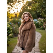 Kahverengi Salaş Kürk Mont