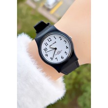 Weluxa Beyaz Renk Kadran Silikon Kordonlu 3 Atm Su Geçirmez Kadın Genç Kız Kol Saati