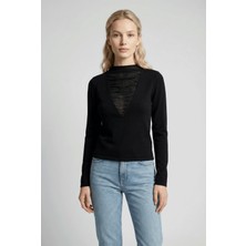 Qoolest Kadın Siyah Önü Tül Büzgü Detaylı Dik Yaka Slim Fit Örme Bluz