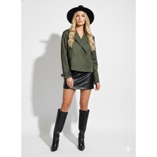 Ribana Classic Kadın Kruvaze Yaka Astarlı Çift Düğmeli Kol Detaylı Crop Trençkot