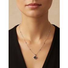 Artepieza Gümüş Renk Van Cleef Yonca Siyah Taşlı Model Top Zincir Çelik Kolye
