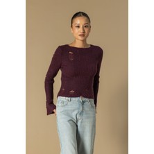 Nisan Triko Yırtık Detaylı Triko Kazak