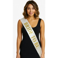 Timion Beyaz Saten Üzerine Kalın Altın Yazılı Bride To Be Kuşağı 10 cm Genişlik (5148)