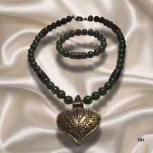 Reina Del Corazen  El Yapımı Doğal Yeşim Taşı Antik Kolye ve Bilezik– Otantik Tasarım, Tarihî Ilhamlı, Bolluk ve Huzur Enerjili Şık Takı