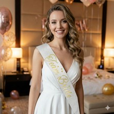 Dodomar Team Bride Kuşak Beyaz Zemin Üzeri Gold Varaklı Lüks Karton Yazılı Kuşak