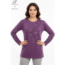 Ravencia Kadın Orta Yaş ve Üzeri Viskon Yapraklı Desen Taşlı Yırtmaçlı Işlemeli Likralı Anne Penye Bluz