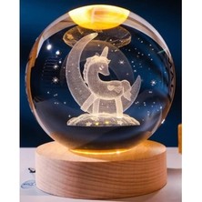 Aykn Dekoratif Ay Içinde Unicorn Tasarımlı Ahşap Altlıklı Işıklı Cam Küre Cam:8cm Ahşap: