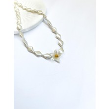 Sphere Jewelry Inci Çiçek Kolye