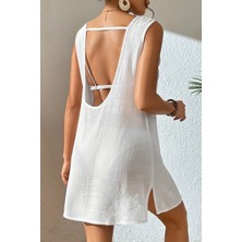 Becca Kadın Beyaz Sırt Detaylı Yırtmaçlı Plaj Elbisesi Pareo