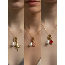 NKT Collection Kırmızı Yonca Pembe Yonca Kalpli Zarf Incili Kolye