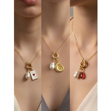 NKT Collection Kırmızı Damla Deniz Kabuğu Kupa As Incili Kolye