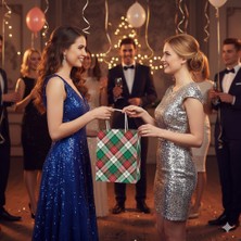 Dodomar 25 x 30 x 9 cm – Hediyelik Çanta Ekose Desenli Model 5 Dekoratif Karton Çanta