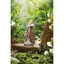 Showcase Botanik Uyuyan Güzel Briar Gül Prenses Heykelcik, 8.27 Inç, Çok Renkli