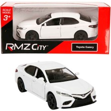 1:32 Rmz City Uzak Doğu Serisi Die Cast Çek Bırak Model Araba - Beyaz Toyota Camry