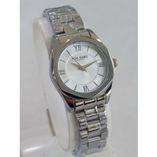 Tom Jones Çelik Kordonlu, Metalik, Su Geçirmez, 2 Yıl Garantili Kadın Kol Saati