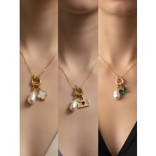 NKT Collection Zümrüt Yeşili Kelebek Kalpli Zarf Beyaz Yonca Incili Kolye