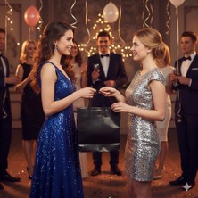 Dodomar 42 x 38 x 12 cm – Hediyelik Karton Çanta Siyah Düz Lüks Parlak Karton Çanta